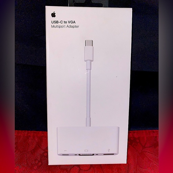 ✨Apple - USB-C to VGA Multiport Adaptor✨ NEW/SEALED - Picture 9 of 14